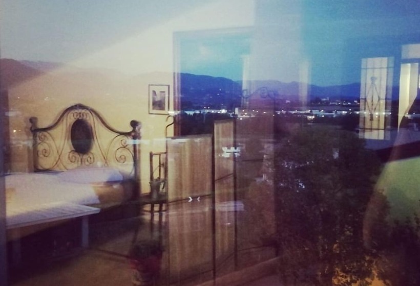 مبيت وإفطار Books&bikes