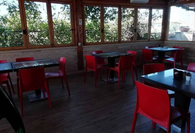 مبيت وإفطار Villa Tardioli Affittacamere
