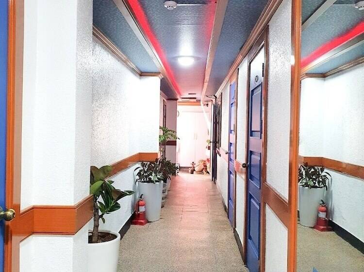 Отель Healinghouse Peakjang