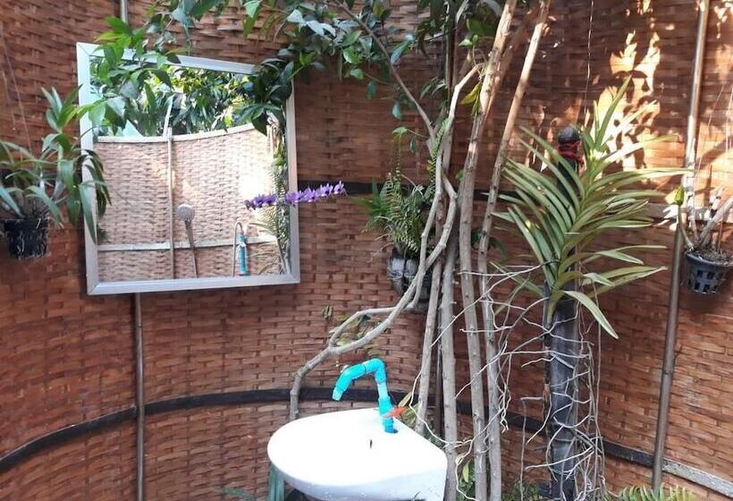 فندق Kakrona Pouk Homestay