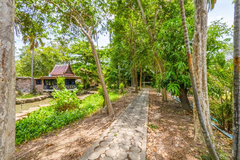 هتل Mai Ngam Riverside Resort