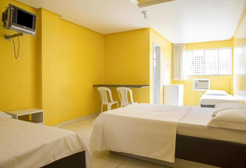 בית מלון כפרי Malibu Candeias