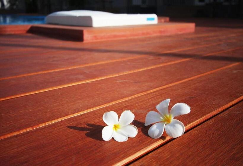 ホテル Rongsang Resort
