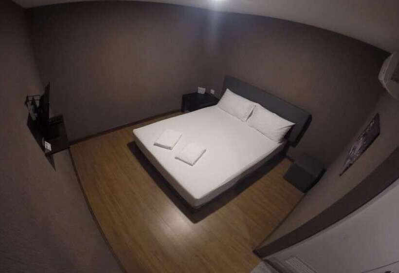 هتل Sleep Box Kaengkhoi