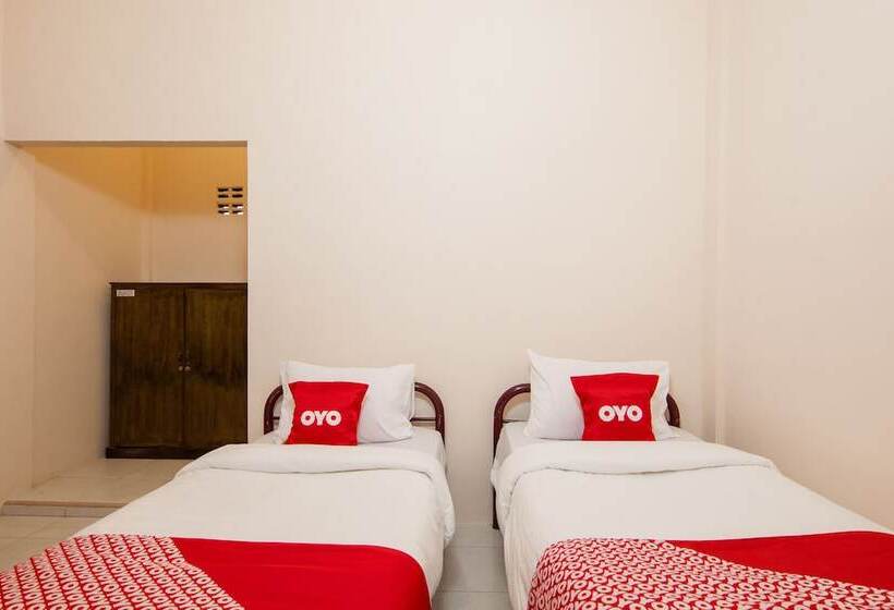 فندق Wisma Syariah By Oyo Rooms