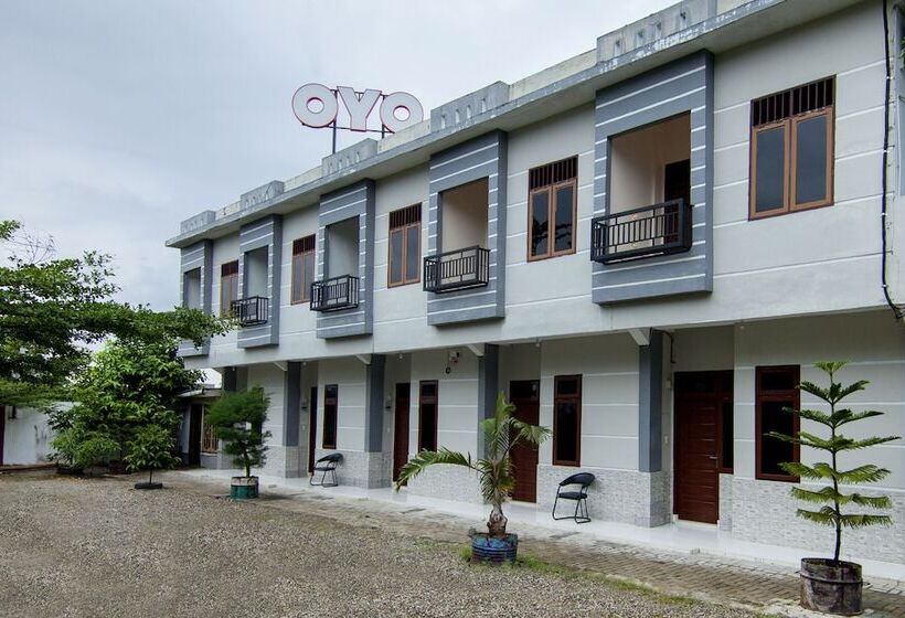 فندق Wisma Syariah By Oyo Rooms