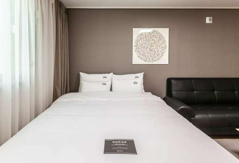 Yaja Hotel Tongyeong Ferry Terminal Branch