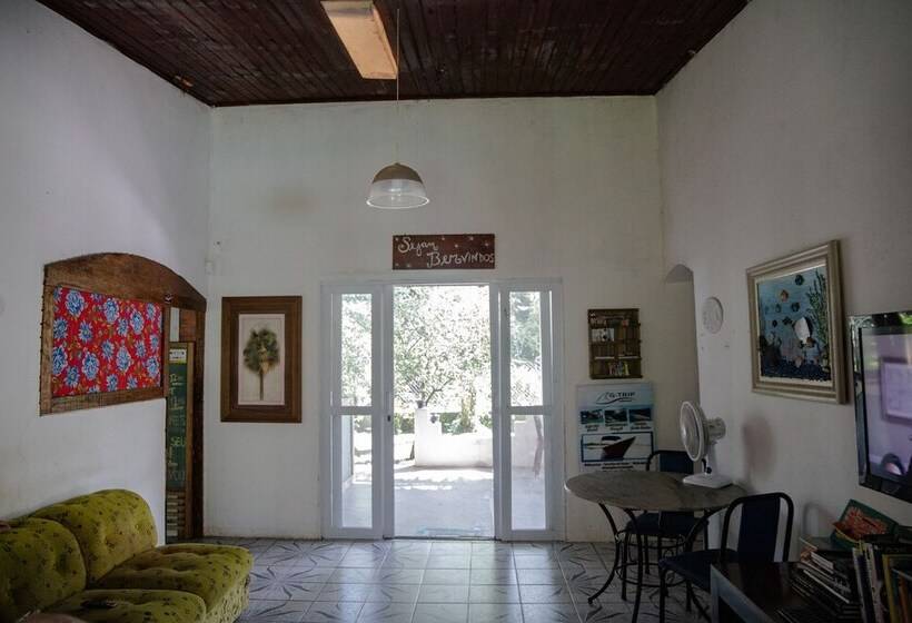 Junglez Eco Hostel