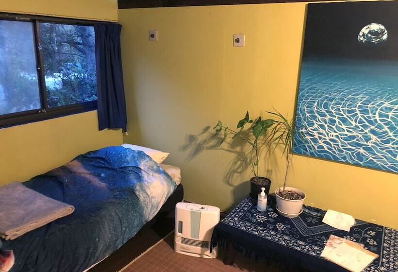بنسيون Galaxy Guest House
