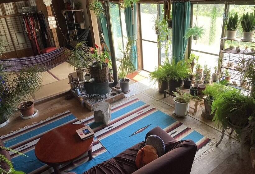 بنسيون Galaxy Guest House