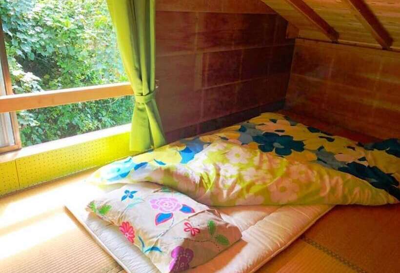 بنسيون Galaxy Guest House