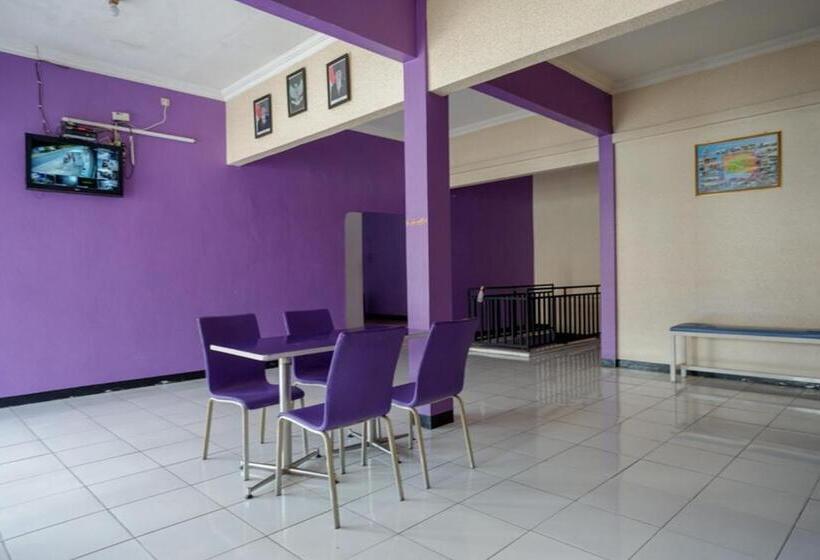 פנסיון Reddoorz Near Rsud Kebumen