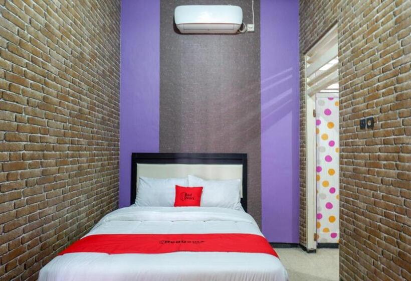 פנסיון Reddoorz Near Stasiun Kebumen