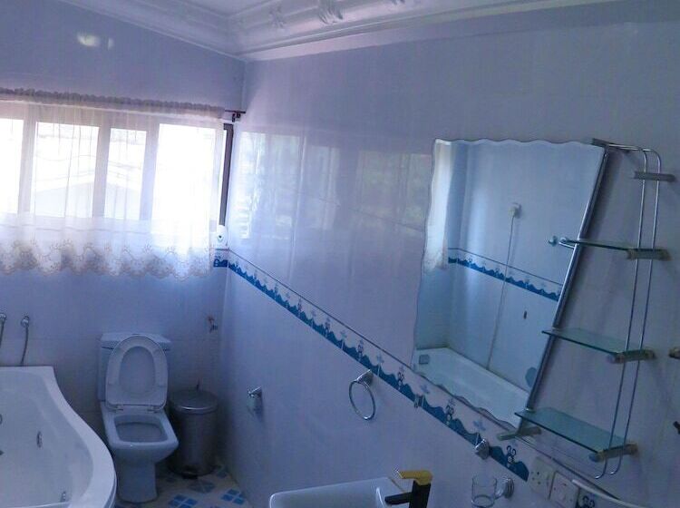 بنسيون St Mary S At Hills Guest House