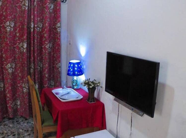 بنسيون St Mary S At Hills Guest House