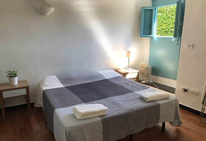 레지던스 Stunning Medieval Mountain Retreat With Pool