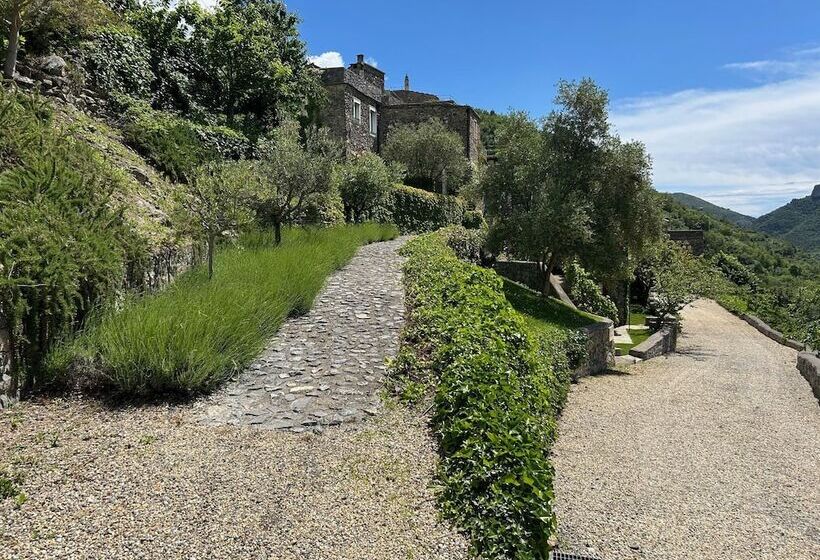 דירת נופש Stunning Medieval Setting Surrounded By Mountains