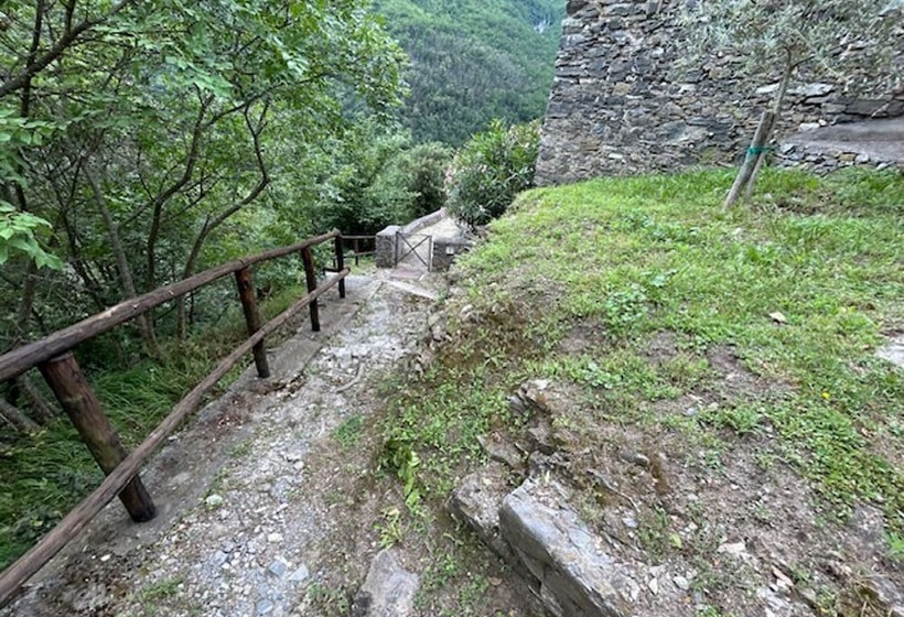 דירת נופש Stunning Medieval Setting Surrounded By Mountains