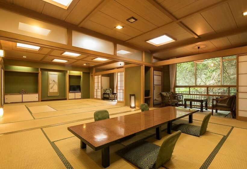 日式旅馆 Hananosato Onsen Sansuikan