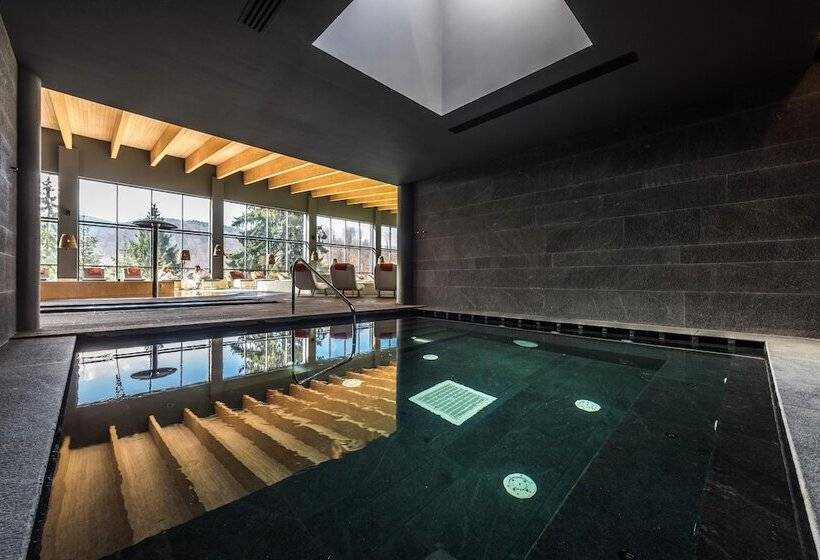 Balvanyos Resort