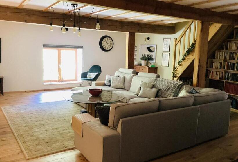 ベッドアンドブレックファースト Aude Escape