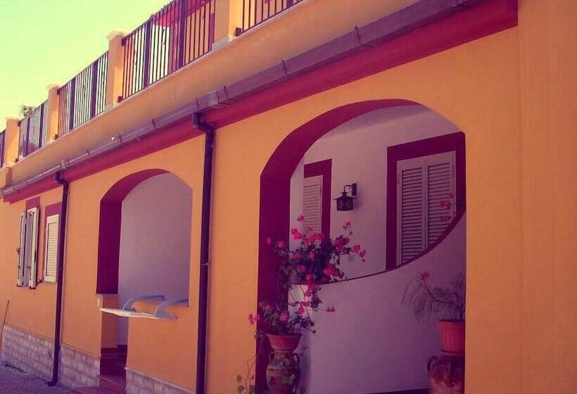 مبيت وإفطار Villa Vale Mery