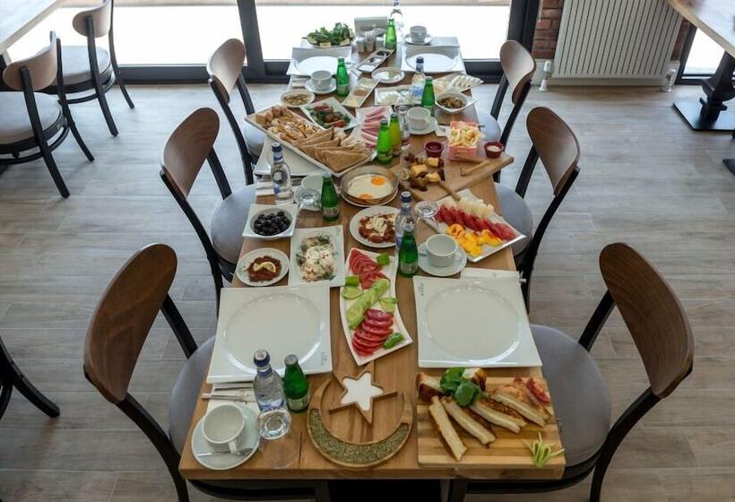 Отель Beypalas