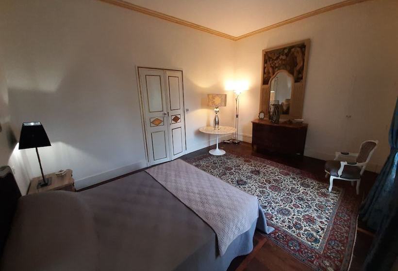 호텔 Enchanting Apartment In Marquefave With Private Whirlpool