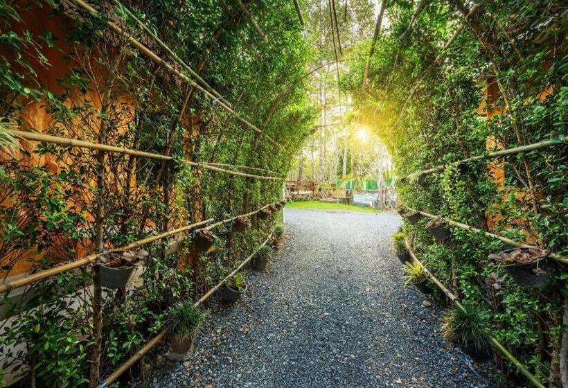 هتل Greenview Resort