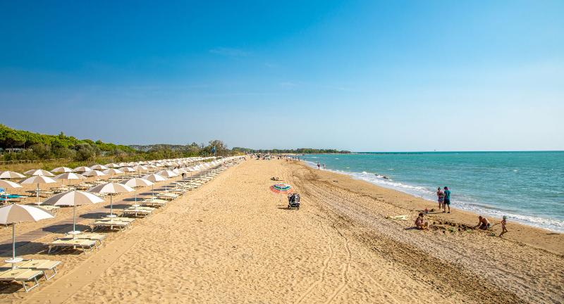 Отель Club Del Sole Jesolo Mare Family Camping Village