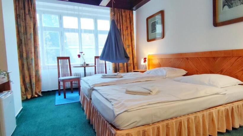 בית מלון כפרי Magnolia