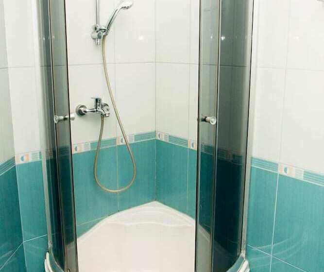 هتل Meridian Yug