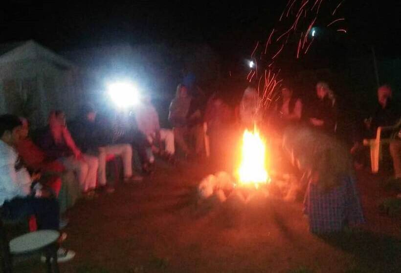 فندق Mountain Camp