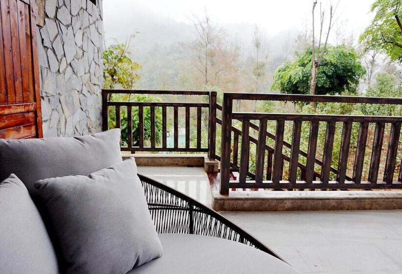 ホテル Narada Resort & Spa Cifu Lake Guangxi