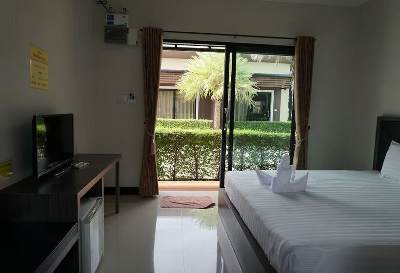 هتل Phumipat Resort Thungsong