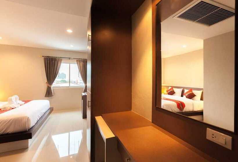 酒店 Pranee Home