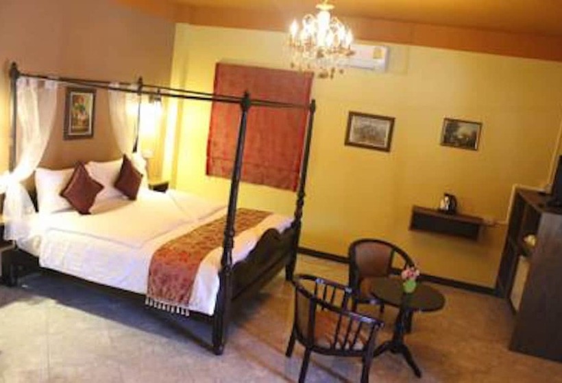 هتل Rimlay Park Resort