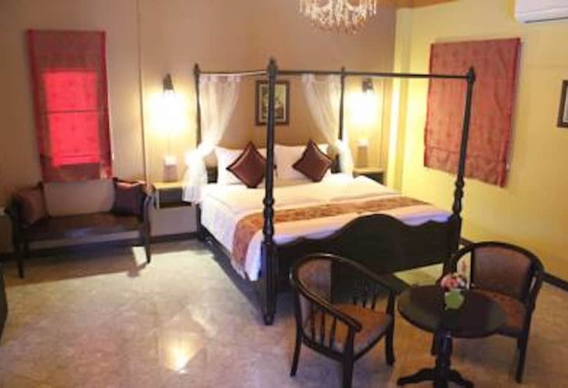 هتل Rimlay Park Resort
