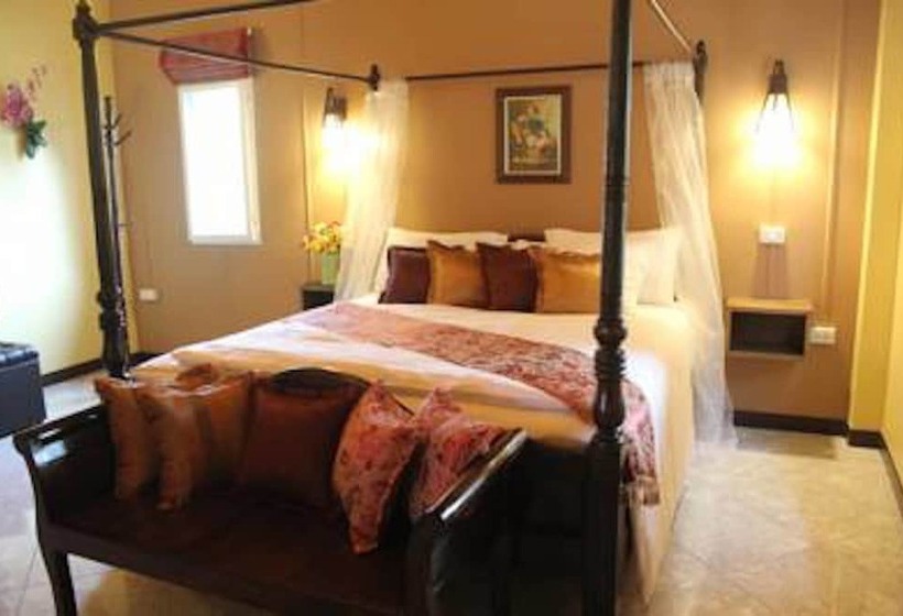 هتل Rimlay Park Resort
