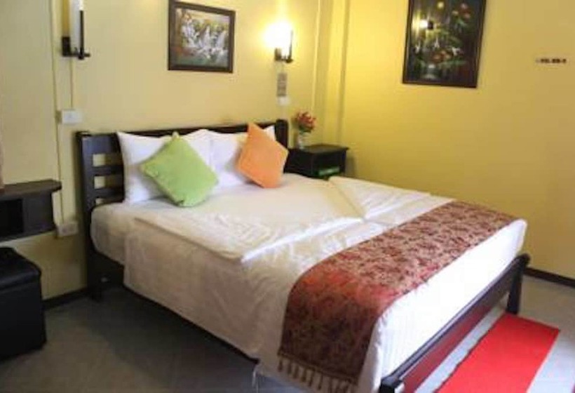 هتل Rimlay Park Resort