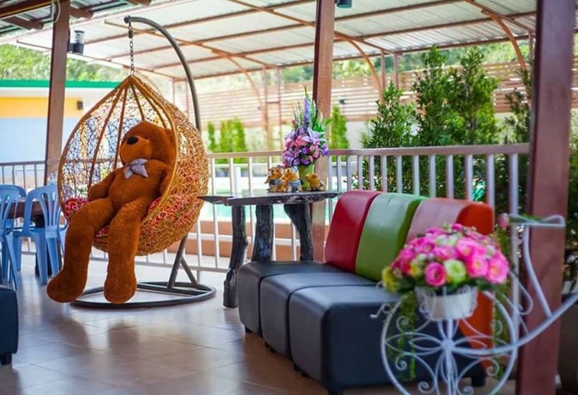 Otel Ruenchan Resort At Khao Phanom