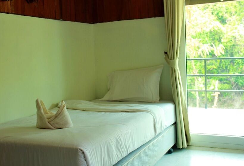 هتل Saksupha Resort