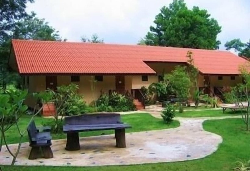 هتل Saksupha Resort