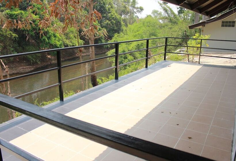 هتل Saksupha Resort