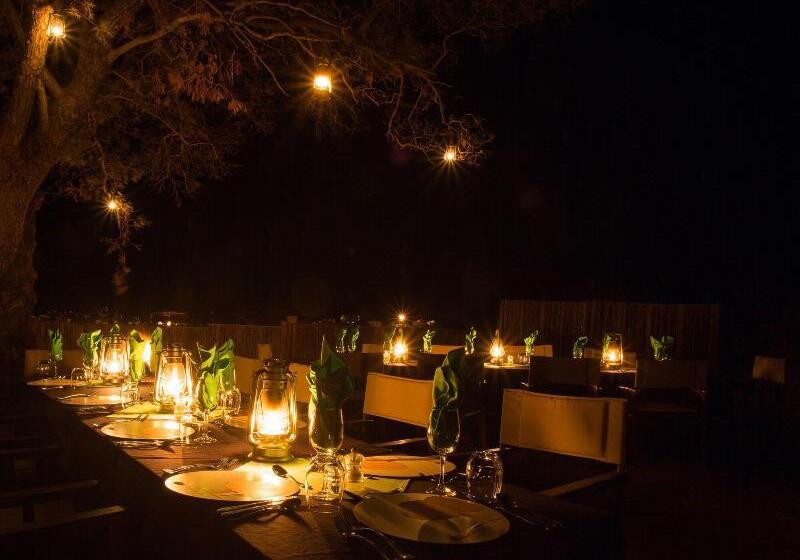 ホテル Shepherds Tree Game Reserve