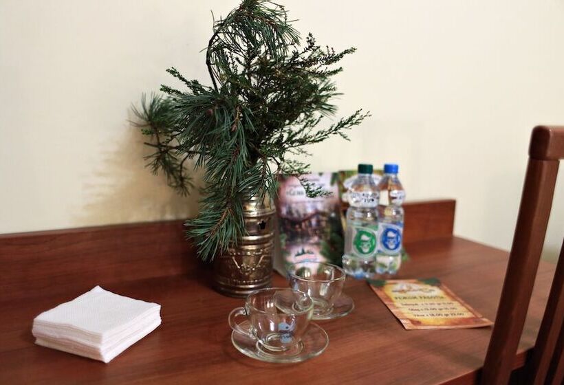 호텔 Shishki Na Lampushke   Casa De Campo