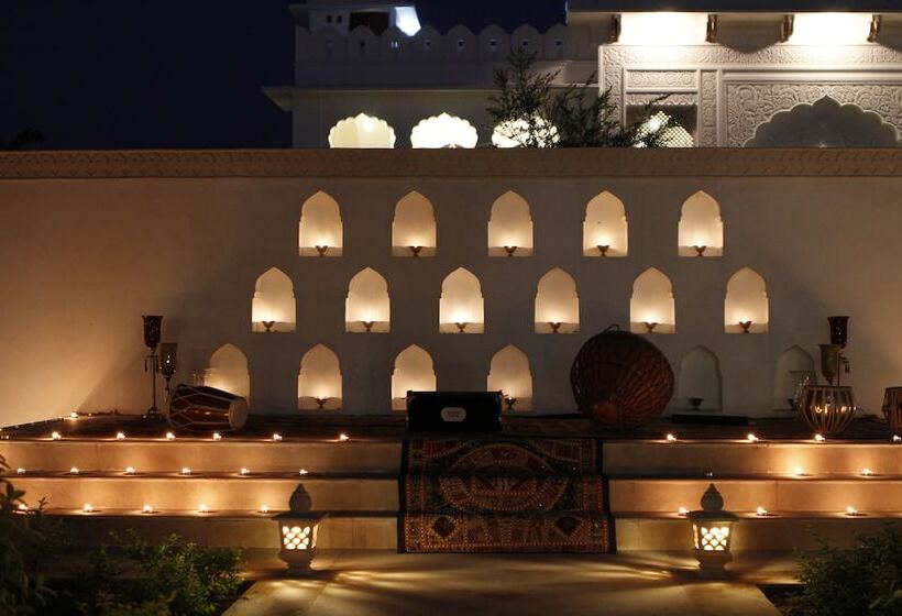 فندق Talabgaon Castle