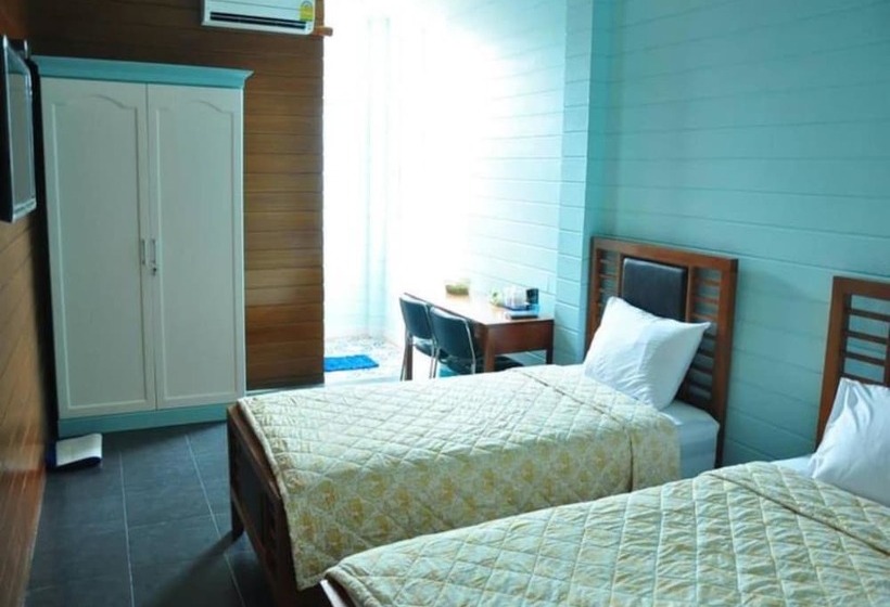 هتل The Room Phatthalung