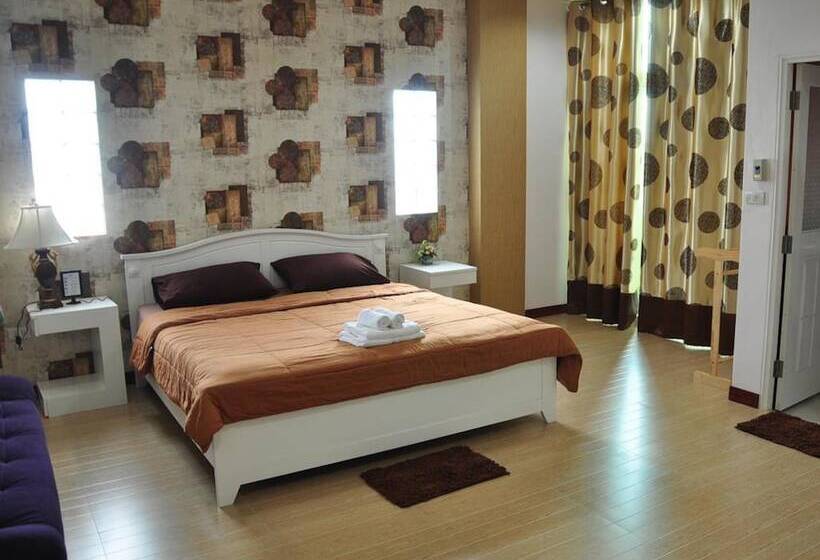هتل The Room Phatthalung