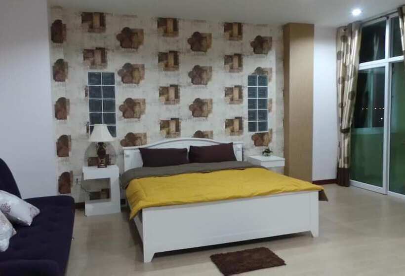 هتل The Room Phatthalung